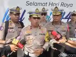 Korlantas Ingatkan Aturan Berkendara Saat One Way: Larangan Menyalip dari Kiri